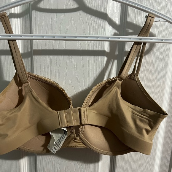 Calvin Klein Push Up bra - Picture 2 of 2